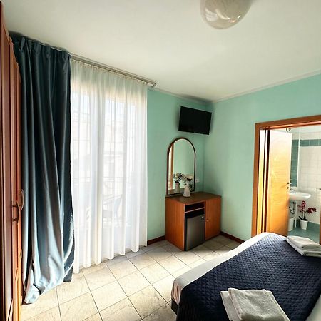 Hotel Kennedy Rimini Extérieur photo