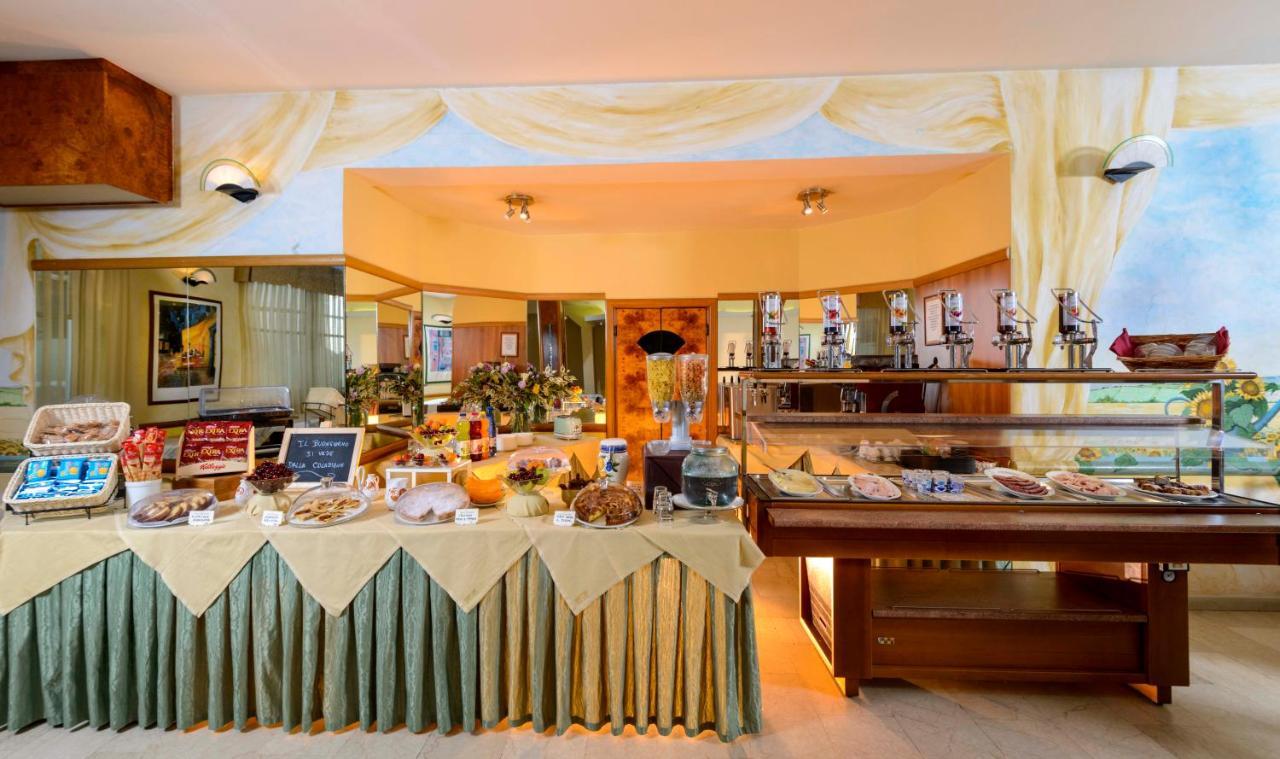 Hotel Kennedy Rimini Extérieur photo