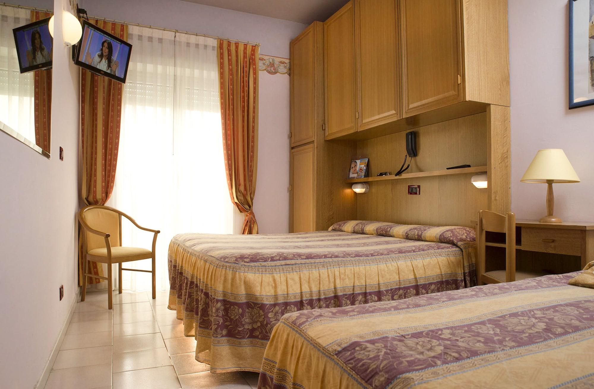 Hotel Kennedy Rimini Extérieur photo