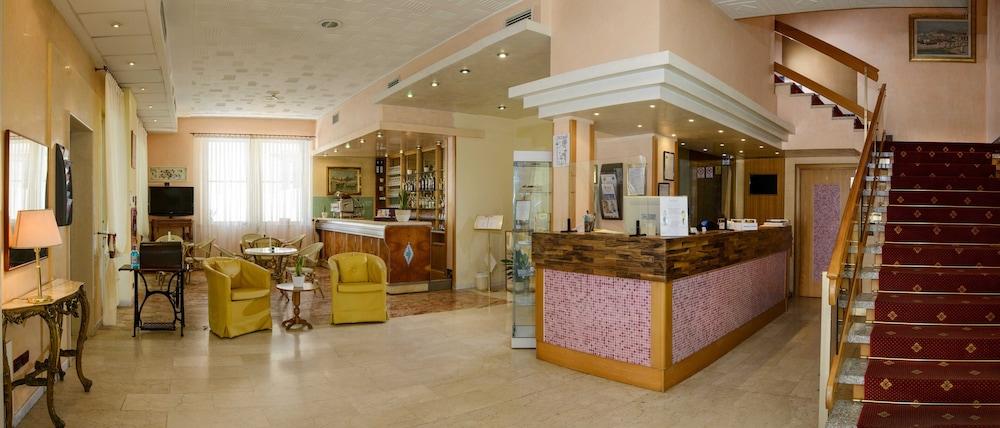 Hotel Kennedy Rimini Extérieur photo