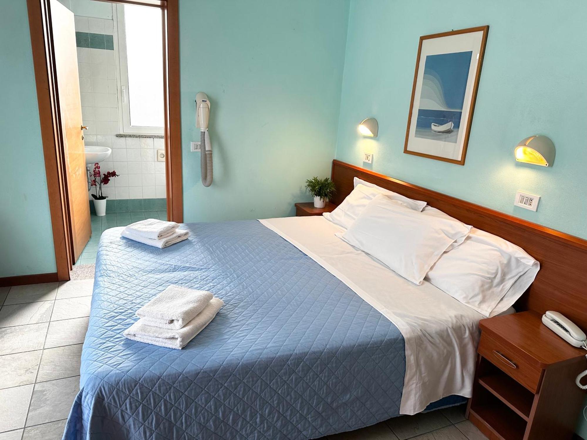 Hotel Kennedy Rimini Extérieur photo